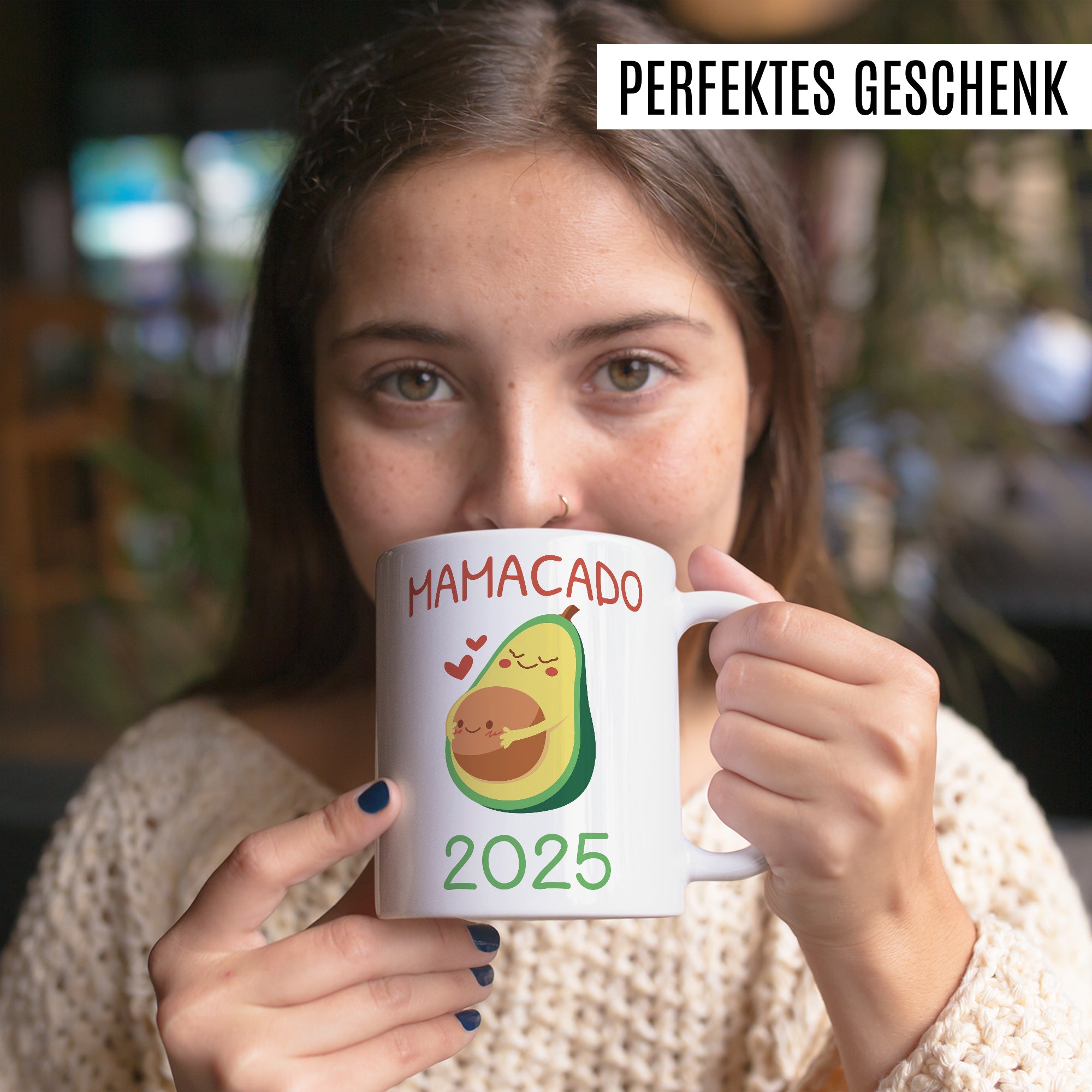 Mamacado Tasse 2025 – Avocado-Humor für Schwangere – Bild 3